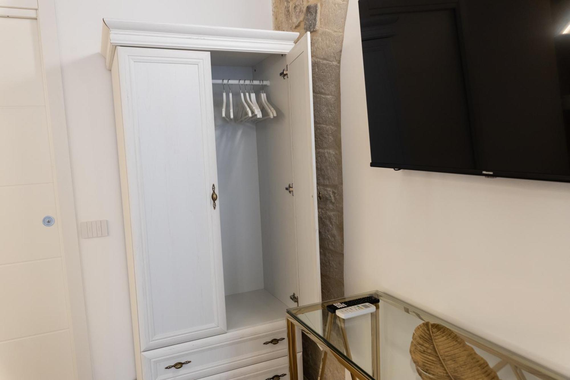 Carola Luxury Room Bari Exterior foto